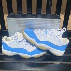 Air Jordan 11 xi low 2001 retro Carolina Blue. Dj Skee